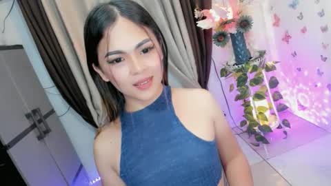 Hi Im LOVIE Please dont forget to follow and thumbs up me online show from March 12, 2026, 2:07 am