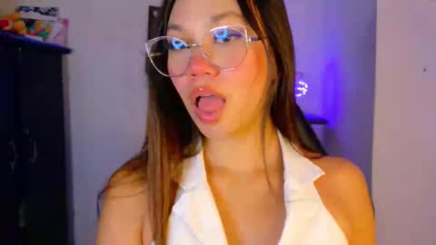 Snapshot of wendy_mills_ chatting on March 12, 2026, 11:00 pm Wendy online show from March 12, 2026, 11:00 pm