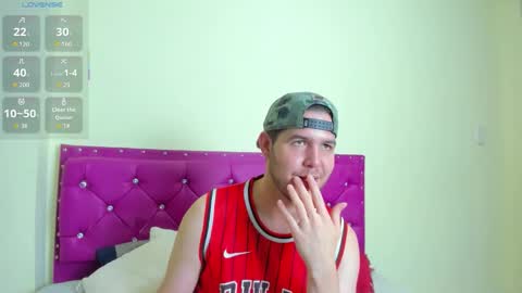 wendyyhot69 online show from March 17, 2026, 9:29 pm