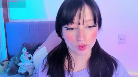 Wenstacie INDEPENDENT MODEL online show from October 1, 2025, 4:29 am