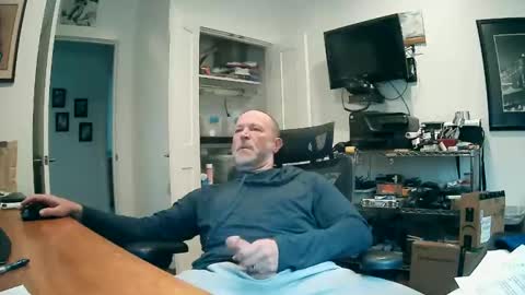 Snapshot of weseeyouwatching chatting on December 1, 2025, 7:19 pm weseeyouwatching online show from December 1, 2025, 7:19 pm