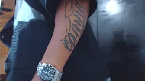 Snapshot of wesleyrogger chatting on October 16, 2025, 6:53 pm Wesley Rogger online show from October 16, 2025, 6:53 pm