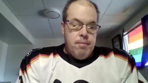 Snapshot of westcoasthockeyplayer chatting on February 21, 2026, 6:53 pm westcoasthockeyplayer online show from February 21, 2026, 6:53 pm