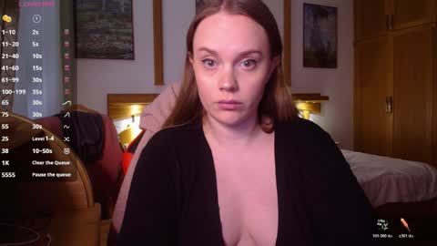 Lana online show from April 21, 2026, 3:07 pm