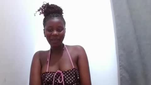 wet_pussieyy online show from March 13, 2026, 8:37 pm