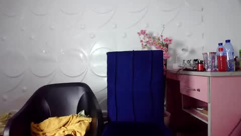 Snapshot of wetboob chatting on May 31, 2026, 6:09 pm wetboob online show from May 31, 2026, 6:09 pm