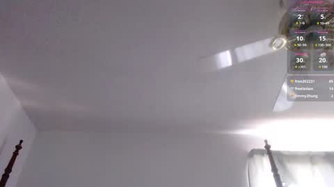 Snapshot of wetboybooty chatting on March 11, 2025, 9:26 pm wetboybooty online show from March 11, 2025, 9:26 pm