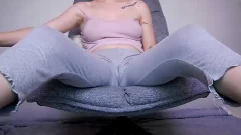 Snapshot of wetdream221 chatting on June 30, 2026, 10:11 pm Beatrice Moan from LovenseWet from Tip MenuOpen for Private online show from June 30, 2026, 10:11 pm