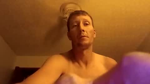 Snapshot of wetduck77777 chatting on April 27, 2026, 8:01 am wetduck77777 online show from April 27, 2026, 8:01 am