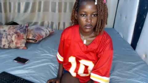 Snapshot of wetherbitch chatting on July 28, 2026, 6:20 pm Wet online show from July 28, 2026, 6:20 pm