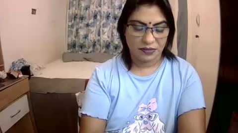 Snapshot of wetindian1971 chatting on April 20, 2026, 7:11 am kavita online show from April 20, 2026, 7:11 am
