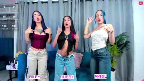 Snapshot of wetnaughtygirls chatting on June 20, 2026, 2:25 am MY TEAM RUBBYAPRILRILEY online show from June 20, 2026, 2:25 am