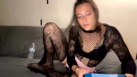 Snapshot of wetpanties_foryou chatting on June 24, 2026, 8:13 am wetpanties_foryou online show from June 24, 2026, 8:13 am