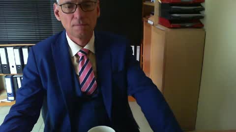 Franz online show from June 20, 2026, 5:43 am
