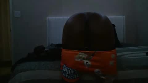 Snapshot of wetwildbigdick305 chatting on January 21, 2025, 7:58 am wetwildbigdick305 online show from January 21, 2025, 7:58 am