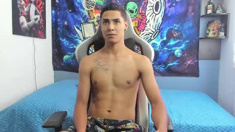 Snapshot of wexx_ chatting on March 6, 2025, 6:37 pm wex online show from March 6, 2025, 6:37 pm