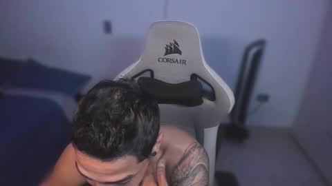 Snapshot of wexx_ chatting on January 17, 2026, 4:06 am wex online show from January 17, 2026, 4:06 am