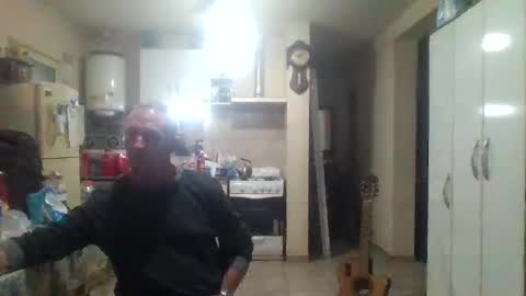 wg_colbert_noir online show from February 17, 2025, 10:25 pm