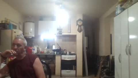 wg_colbert_noir online show from February 24, 2025, 2:51 am