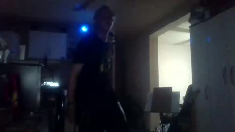 wg_colbert_noir online show from October 4, 2025, 6:06 pm