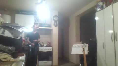 wg_colbert_noir online show from October 20, 2025, 12:27 pm