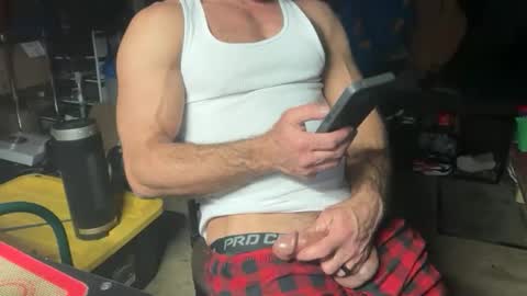 whackingmywilly online show from December 16, 2025, 1:21 am