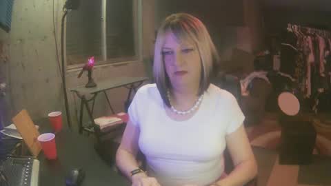 Whisper online show from December 14, 2024, 3:07 am