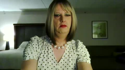 Whisper online show from January 3, 2025, 6:44 am