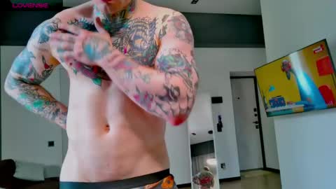 Snapshot of white_king999 chatting on May 12, 2026, 9:39 am Max online show from May 12, 2026, 9:39 am