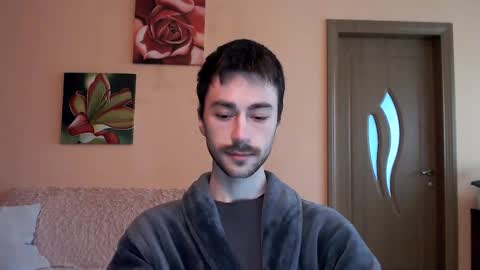 Snapshot of white_sport chatting on October 4, 2025, 1:20 pm Tom online show from October 4, 2025, 1:20 pm