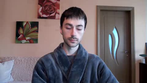 Snapshot of white_sport chatting on October 8, 2025, 1:20 pm Tom online show from October 8, 2025, 1:20 pm