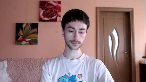 Snapshot of white_sport chatting on November 25, 2025, 11:54 am Tom online show from November 25, 2025, 11:54 am