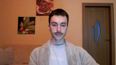 Snapshot of white_sport chatting on March 18, 2026, 4:21 pm Tom online show from March 18, 2026, 4:21 pm