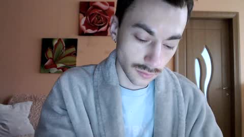 Snapshot of white_sport chatting on March 19, 2026, 1:59 pm Tom online show from March 19, 2026, 1:59 pm