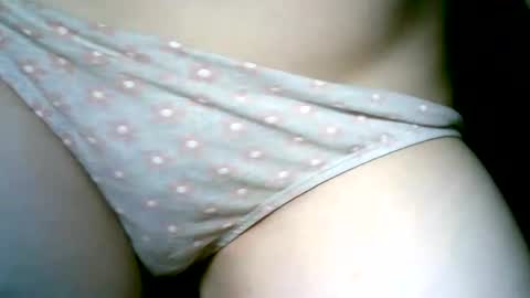 Snapshot of whiteapsara chatting on February 19, 2025, 9:58 pm Love online show from February 19, 2025, 9:58 pm