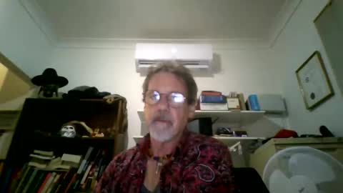 whiteboomer online show from May 27, 2026, 9:17 am