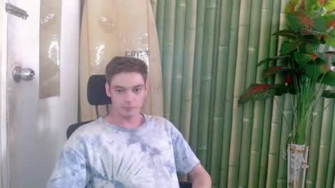 Snapshot of whiteboyinasia chatting on January 15, 2026, 1:10 am Christian online show from January 15, 2026, 1:10 am