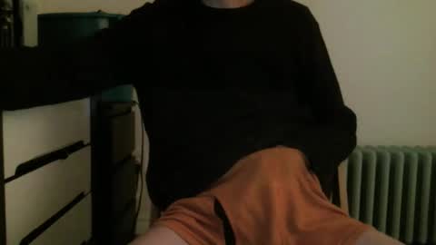 Snapshot of whiteboyslim21 chatting on November 24, 2025, 7:19 am whiteboyslim21 online show from November 24, 2025, 7:19 am