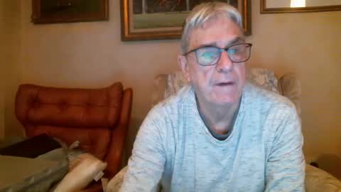 Snapshot of whitebriefs009 chatting on January 15, 2025, 9:35 am whitebriefs009 online show from January 15, 2025, 9:35 am