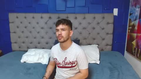 Snapshot of whitedylan9 chatting on February 5, 2025, 8:35 pm Dylan white online show from February 5, 2025, 8:35 pm