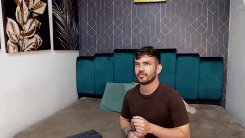 Snapshot of whitedylan9 chatting on February 11, 2025, 5:40 pm Dylan white online show from February 11, 2025, 5:40 pm