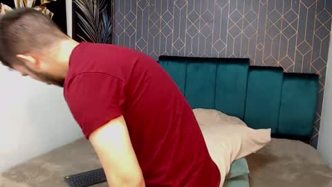 Snapshot of whitedylan9 chatting on February 14, 2025, 6:51 pm Dylan white online show from February 14, 2025, 6:51 pm