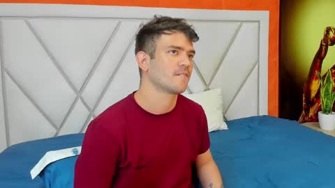 Snapshot of whitedylan9 chatting on February 19, 2025, 5:38 pm Dylan white online show from February 19, 2025, 5:38 pm