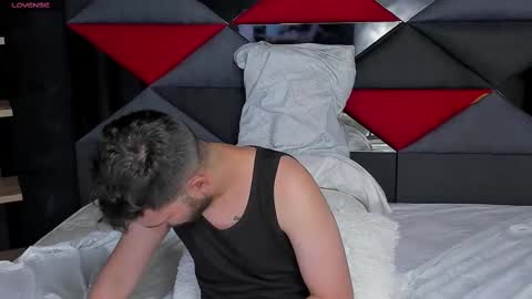 Snapshot of whitedylan9 chatting on March 8, 2025, 12:00 am Dylan white online show from March 8, 2025, 12:00 am