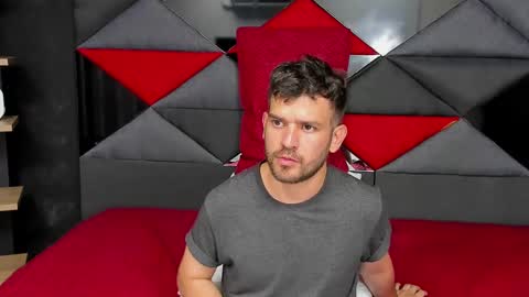 Snapshot of whitedylan9 chatting on March 11, 2025, 12:33 am Dylan white online show from March 11, 2025, 12:33 am