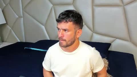 Snapshot of whitedylan9 chatting on March 11, 2025, 5:57 pm Dylan white online show from March 11, 2025, 5:57 pm