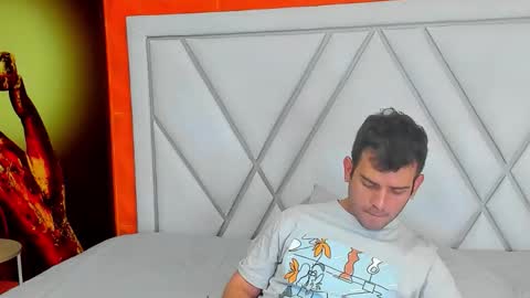 Snapshot of whitedylan9 chatting on September 30, 2025, 6:46 pm Dylan white online show from September 30, 2025, 6:46 pm