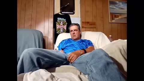 Snapshot of whitelion67 chatting on September 27, 2025, 4:01 pm whitelion67 online show from September 27, 2025, 4:01 pm