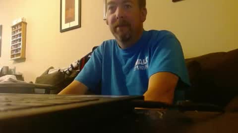 Snapshot of whitemi72975 chatting on December 15, 2025, 12:26 am Whitey online show from December 15, 2025, 12:26 am