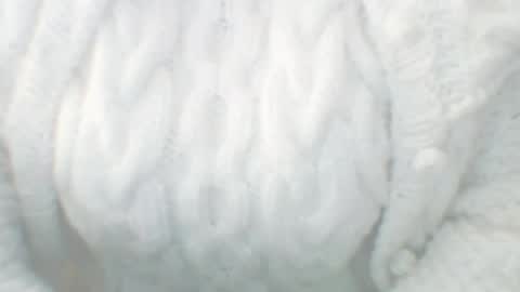 whitesweater online show from January 6, 2025, 7:09 am